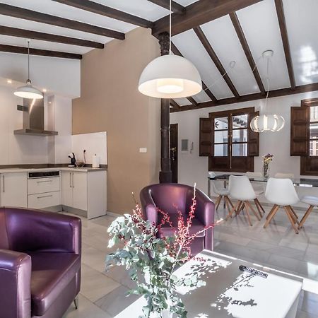 Bns Dauro Suites Granada Eksteriør billede