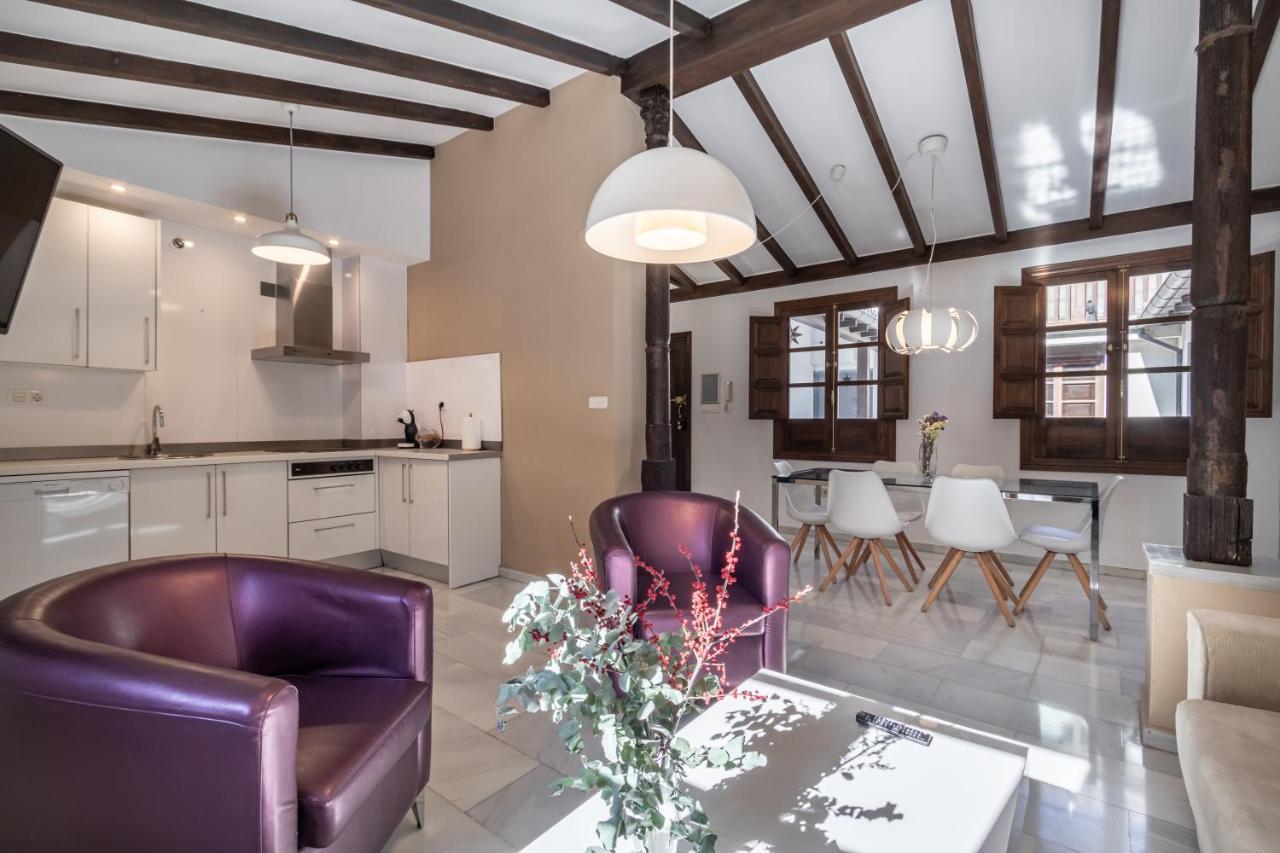 Bns Dauro Suites Granada Eksteriør billede