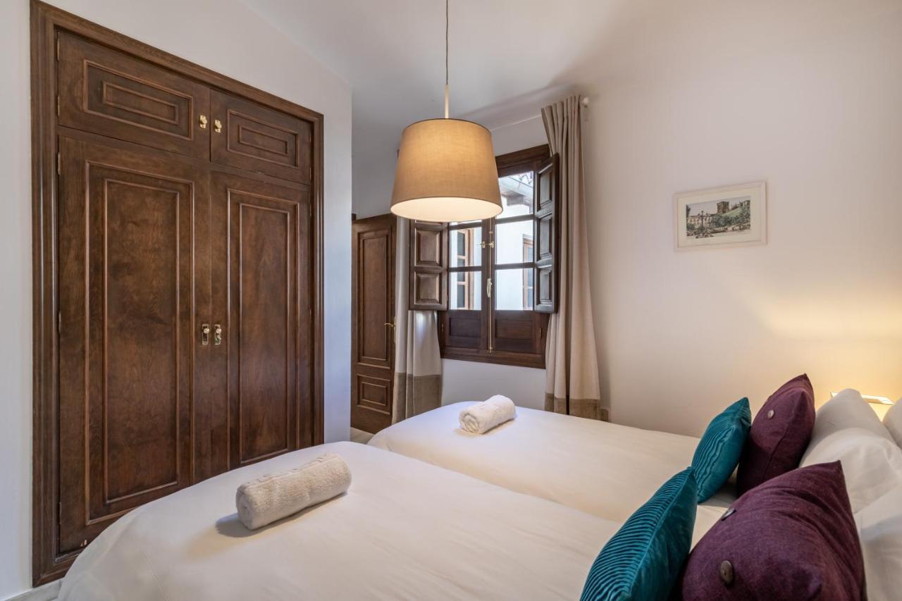 Bns Dauro Suites Granada Eksteriør billede