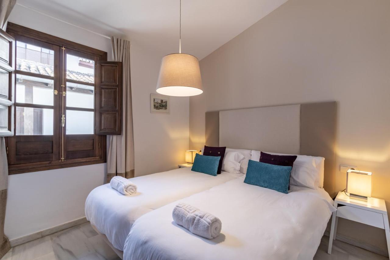 Bns Dauro Suites Granada Eksteriør billede